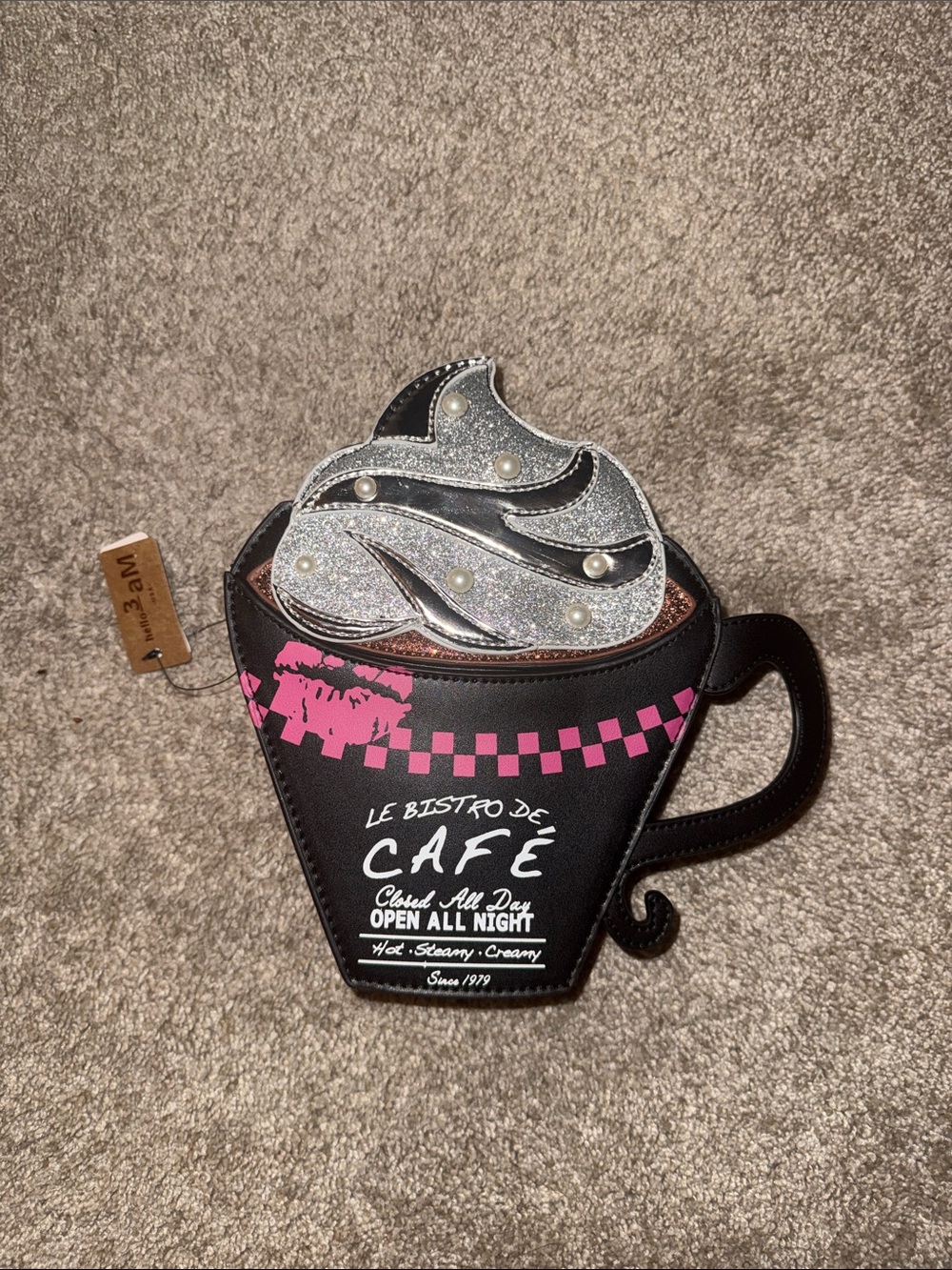 Le Bistro de Café Cup-Shaped Crossbody Bag - Black & Pink